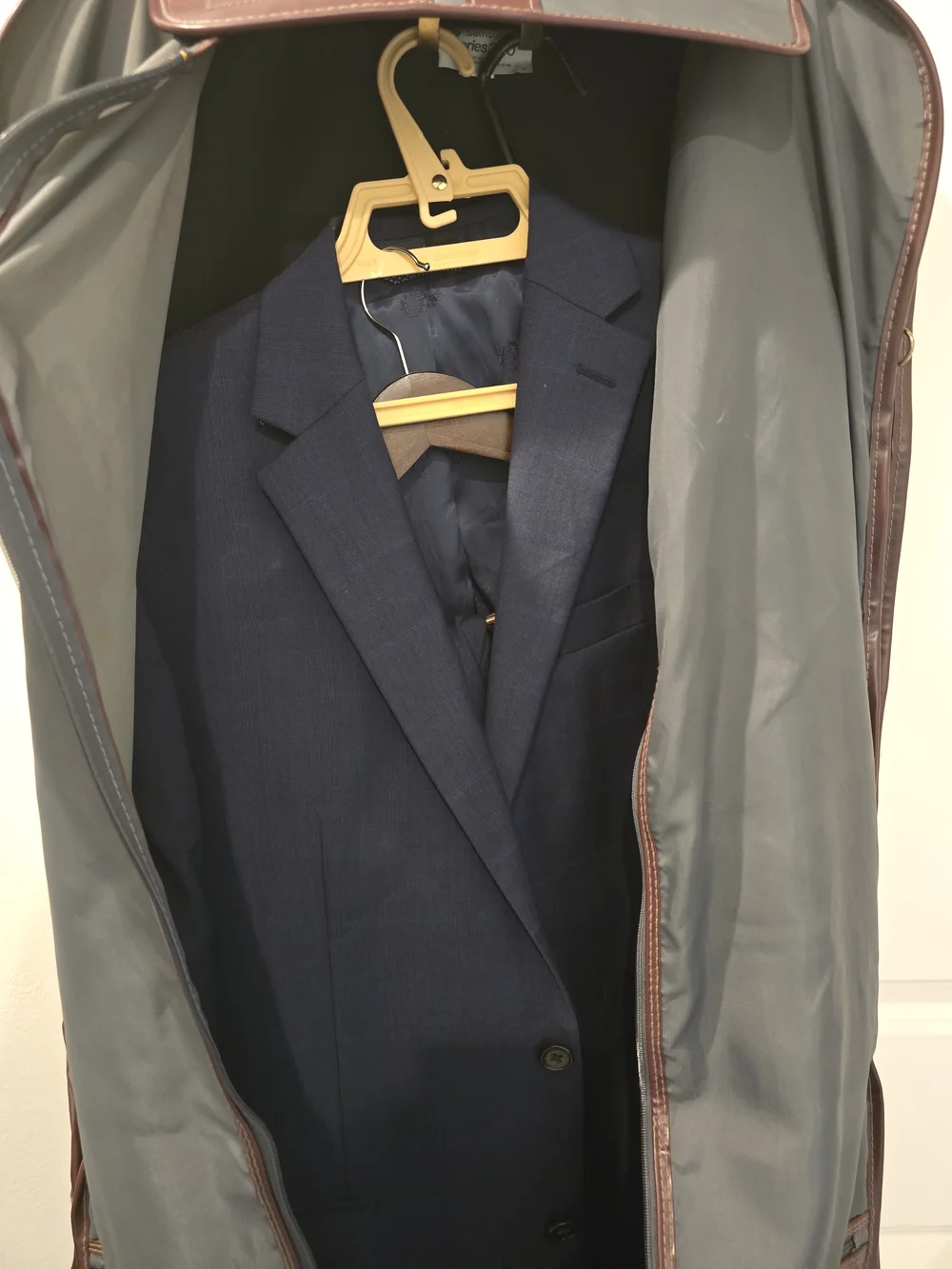 Vintage Samsonite Series 2100 Garment Bag Suit Travel Bag Lock Key Strap 45